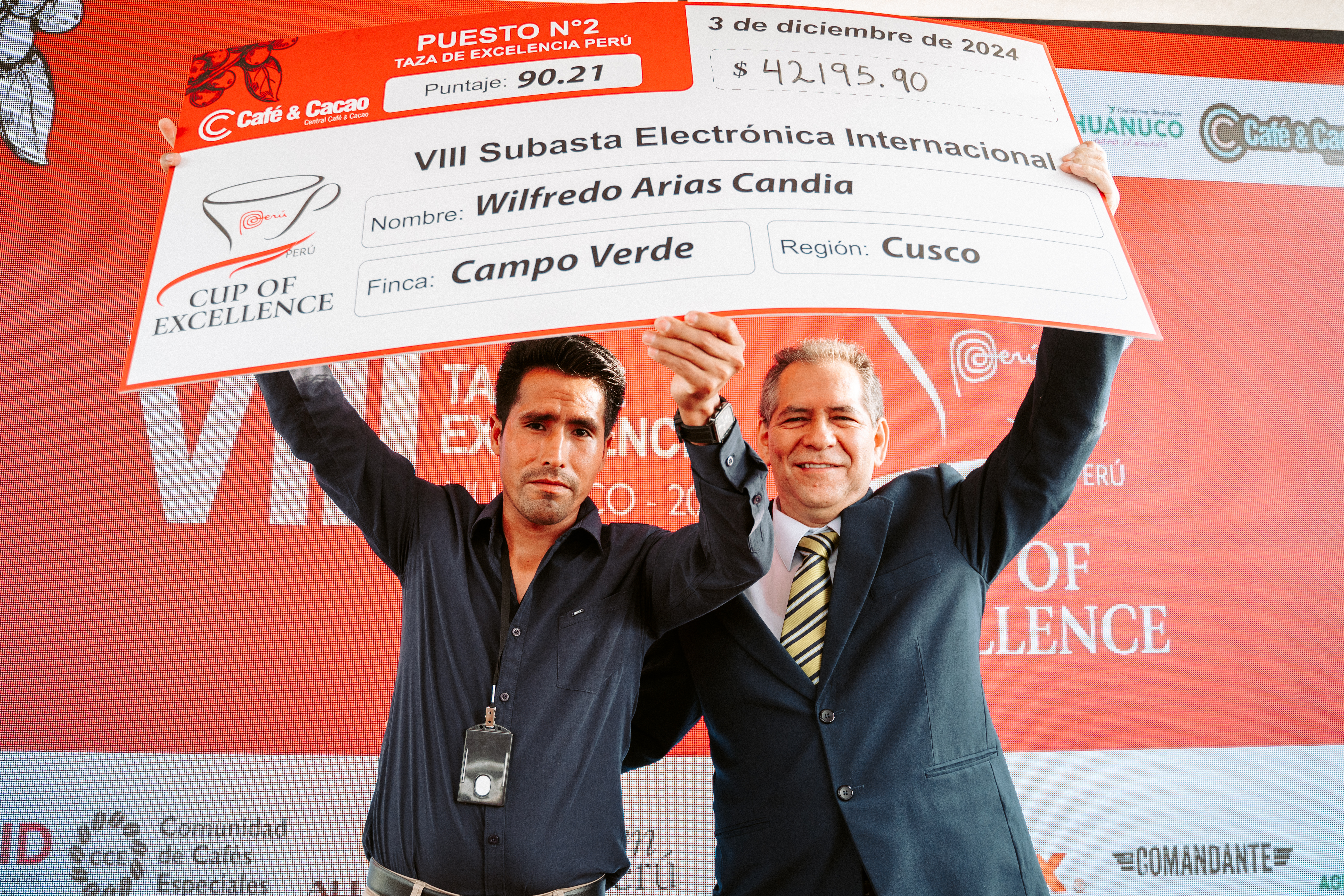 Geni Fundes y Wilfredo Arias. 