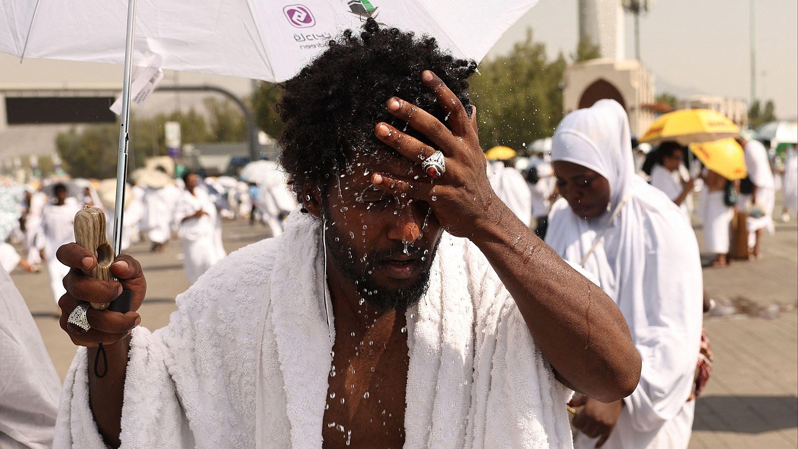 Ola de calor en La Meca. (AFP)