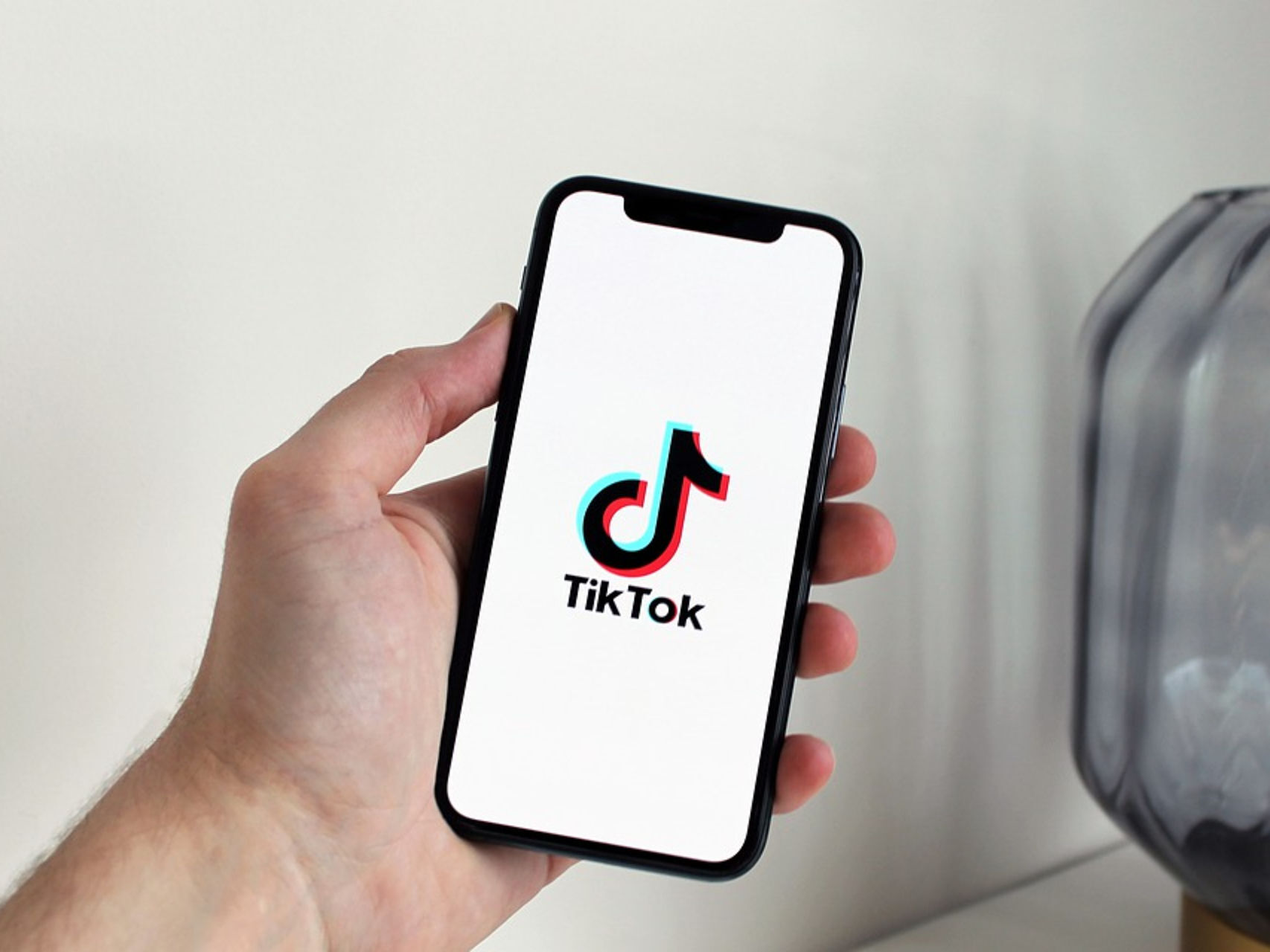 La ley en cuestión fue concebida como una respuesta a la creencia generalizada en Washington de que Tiktok está siendo utilizada por China con fines de espionaje o propaganda.
