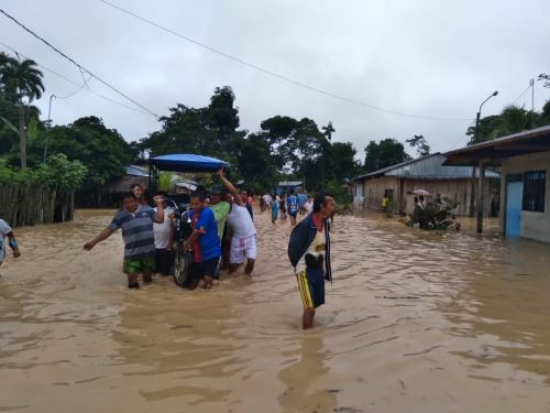 En alerta roja 50 provincias ante posible activación de quebradas de severidad extrema