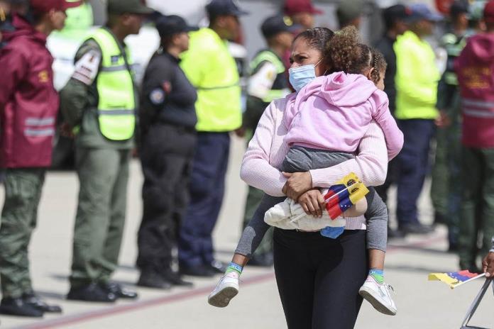 La Casa Blanca asegura que mantiene su política de no reconocimiento a Maduro, tras su cuestionada reelección para un tercer mandato de seis años en julio 2024. Foto: AFP 