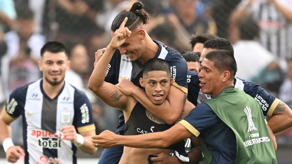 Gol de Quevedo: Alianza Lima vence a Deportes Iquique en Matute