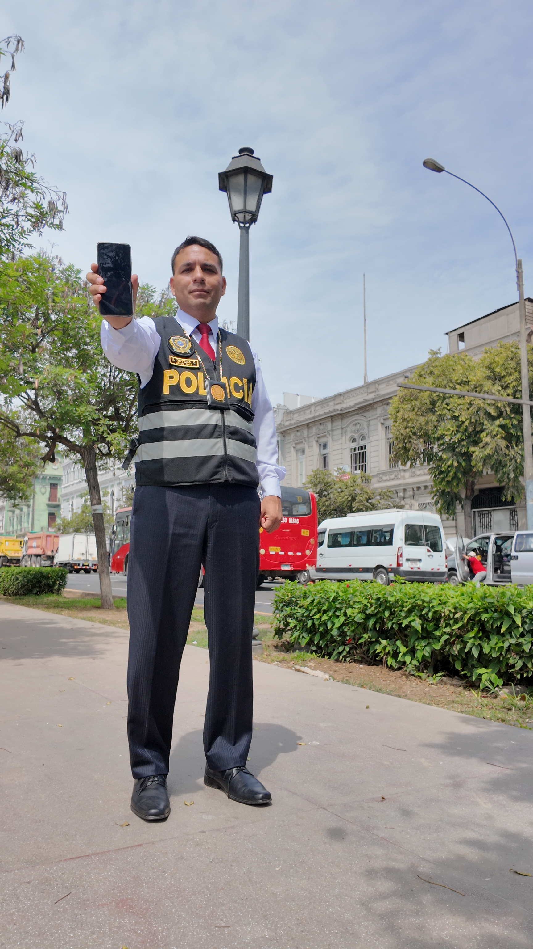 policia estafa whatsapp