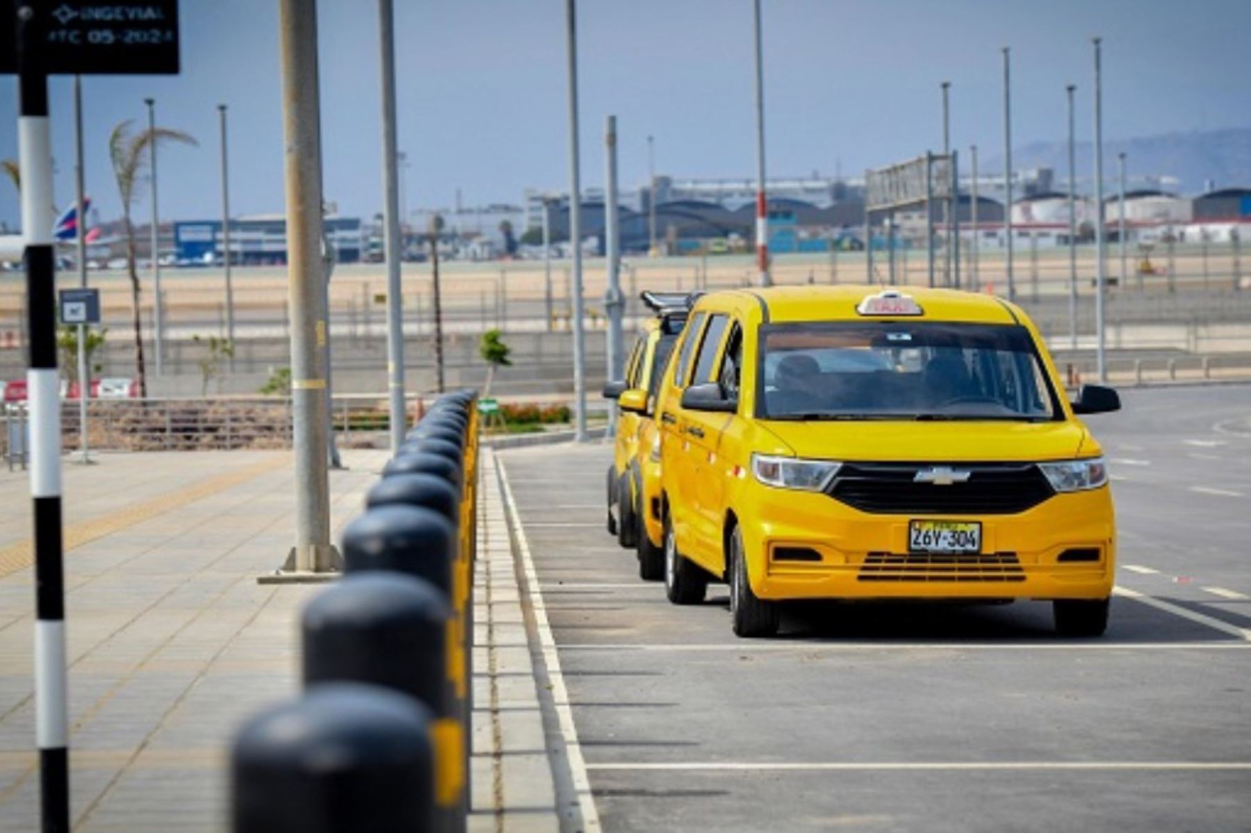 Taxi amarillo