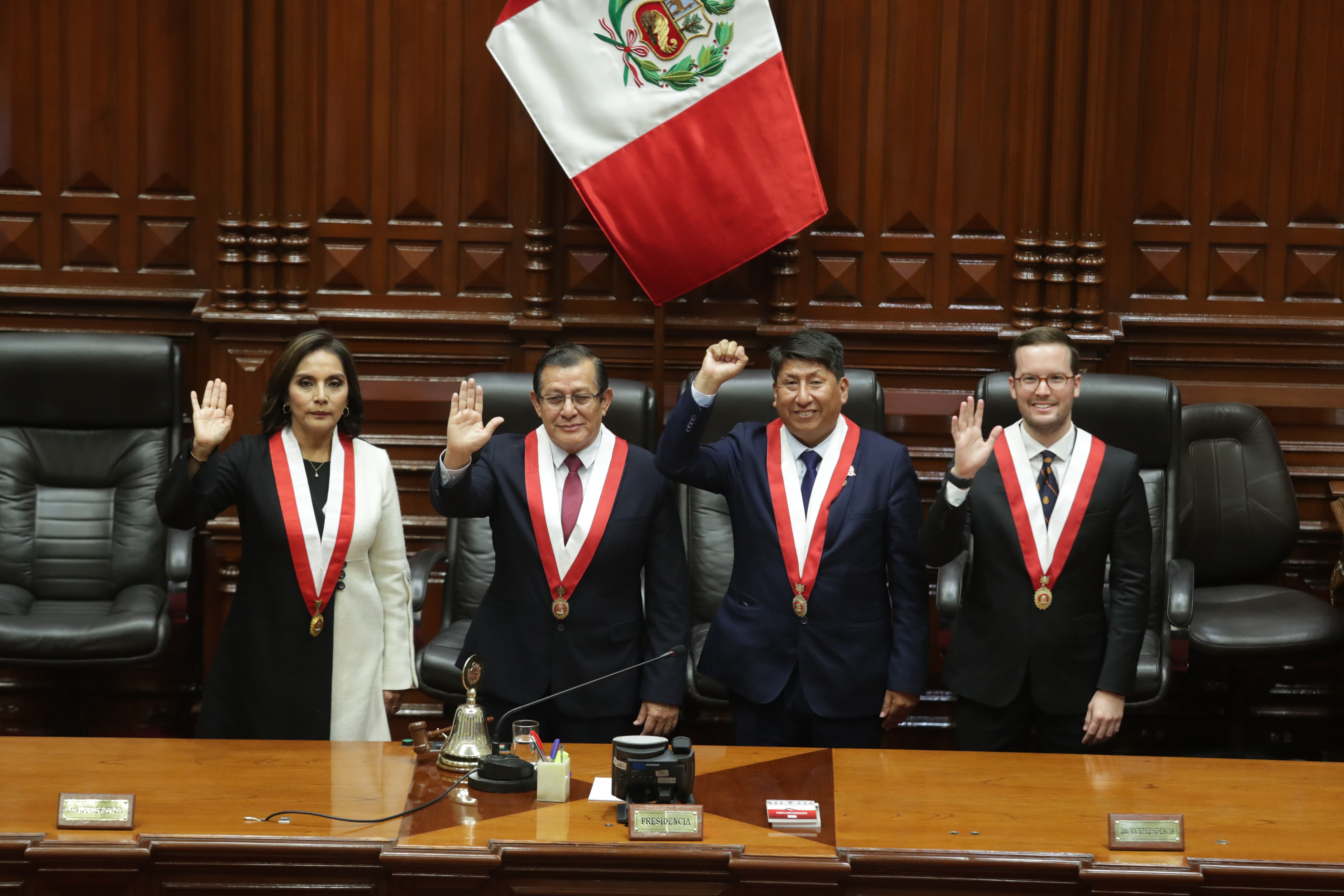 Mesa Directiva del Congreso 2024-25