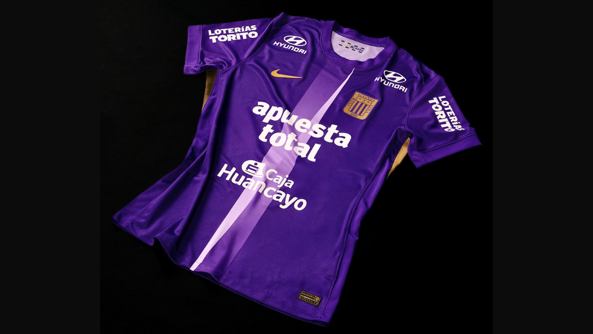 Alianza Lima camiseta morada 2025