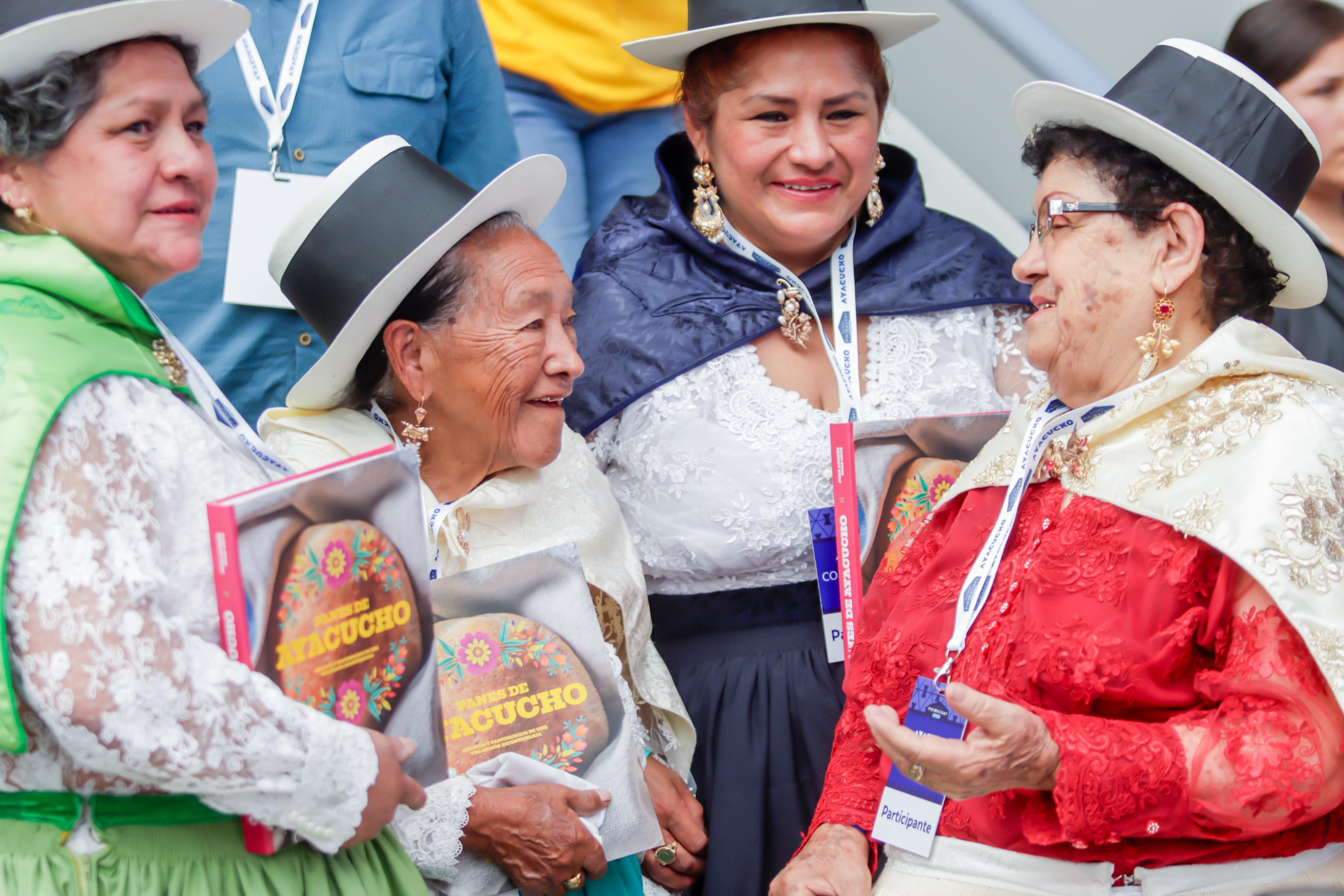 El libro 'Panes de Ayacucho', de Juan Andrés Ugaz.