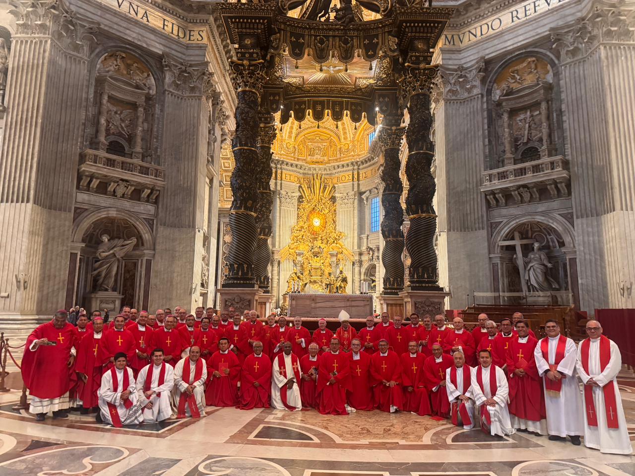 Obispos peruanos se reunieron en el Vaticano. Foto: Facebook/Conferencia Episcopal
