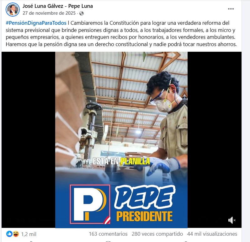 Podemos propone nueva Constitución.