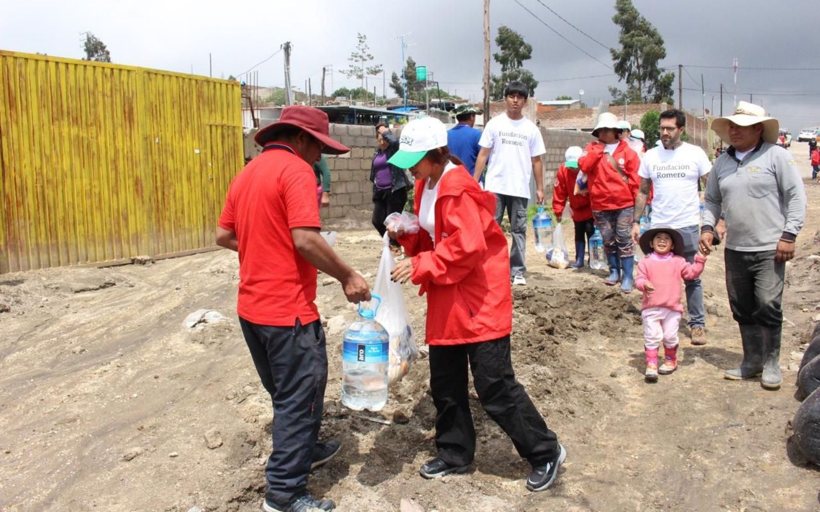 fundacion romero  arequipa ayuda