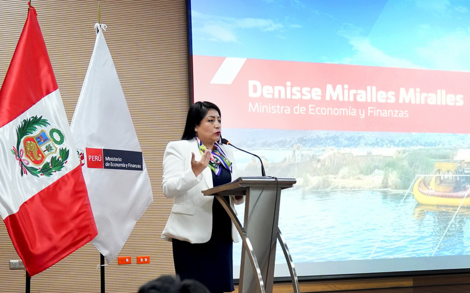 Inestabilidad política y social de Perú afecta crecimiento económico