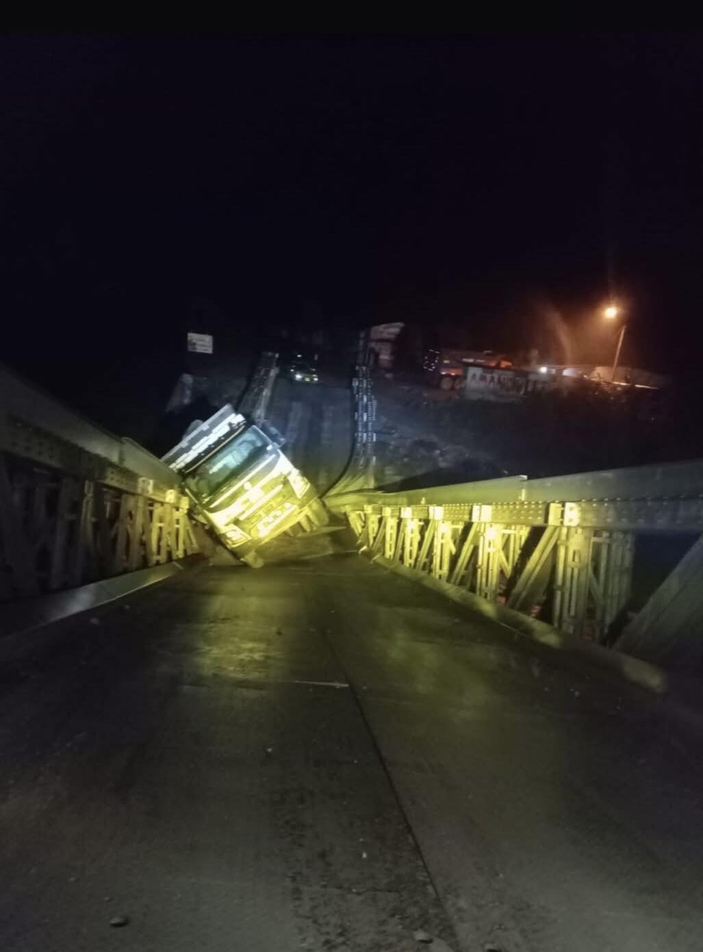 puente colapsado