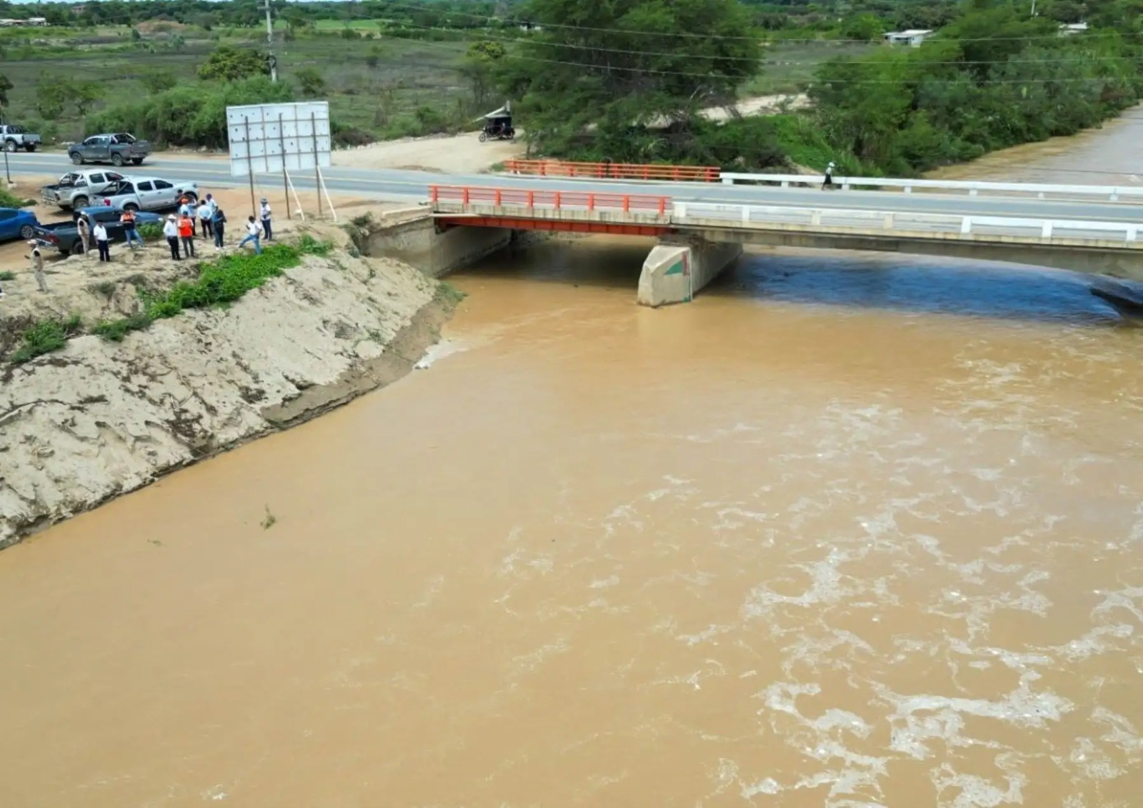 río leche