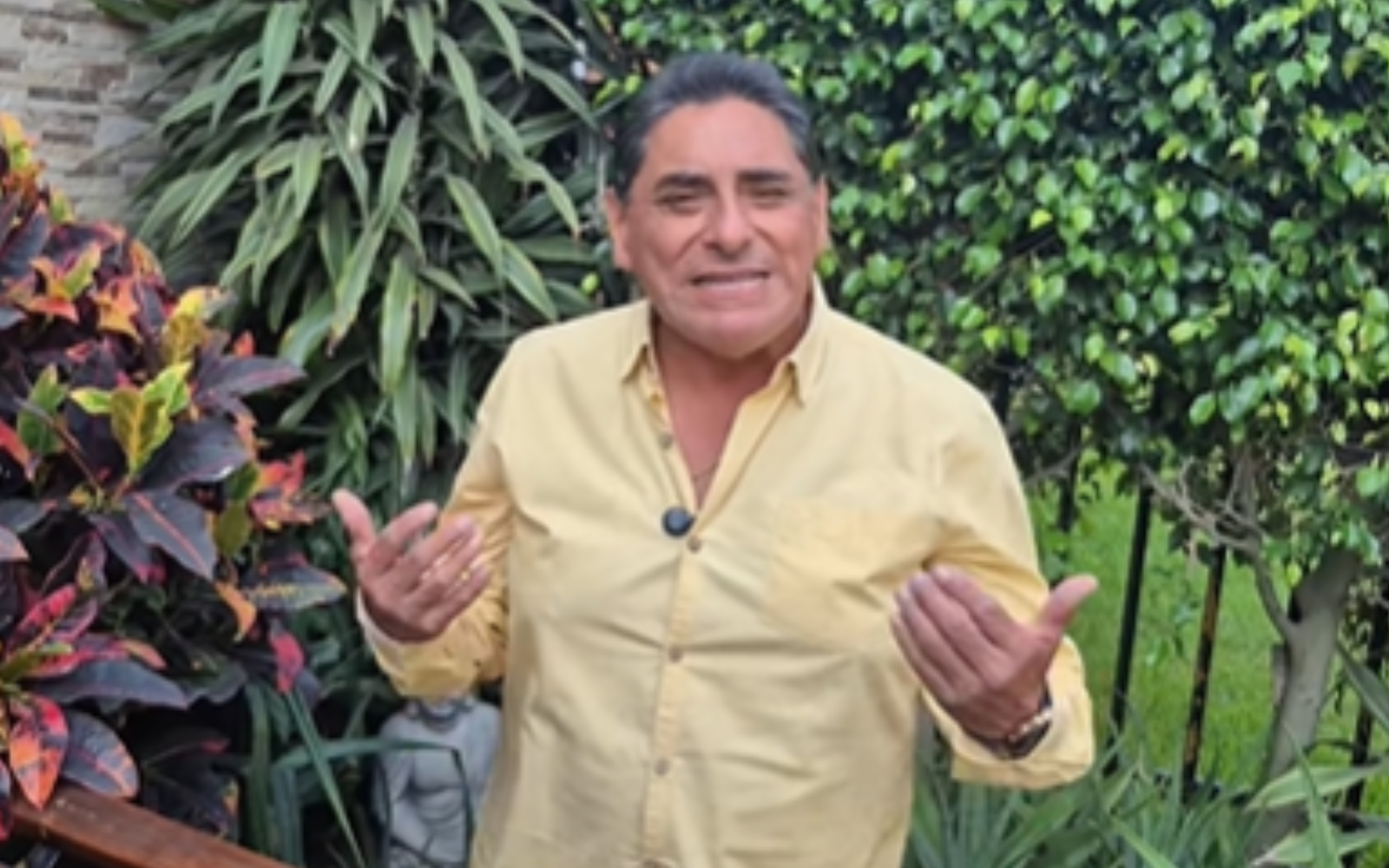 Carlos Alvarez