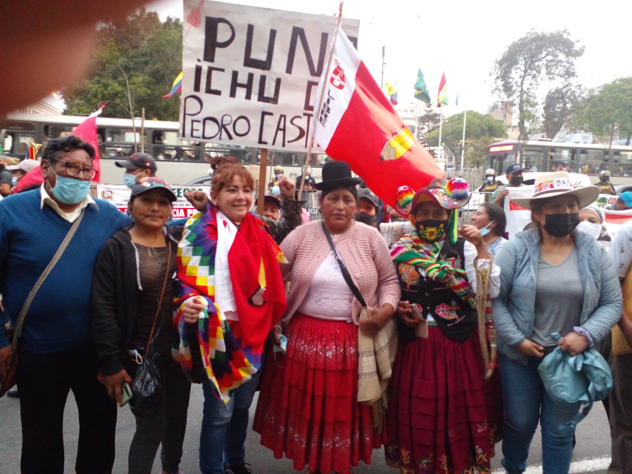 Brígida Curo participó en las marchas en Lima a favor de la liberación del expresidente Pedro Castillo. Fuente: Facebook de Brígida Curo.