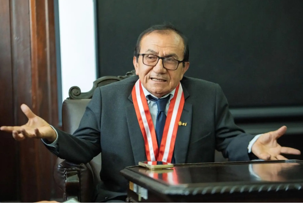 Rector Arturo Talledo