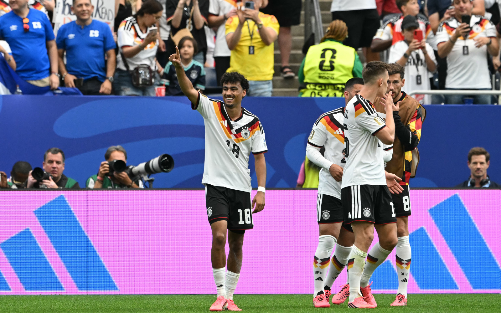 Alemania despedazó a Curazao por 7-1 en su debut mundialista