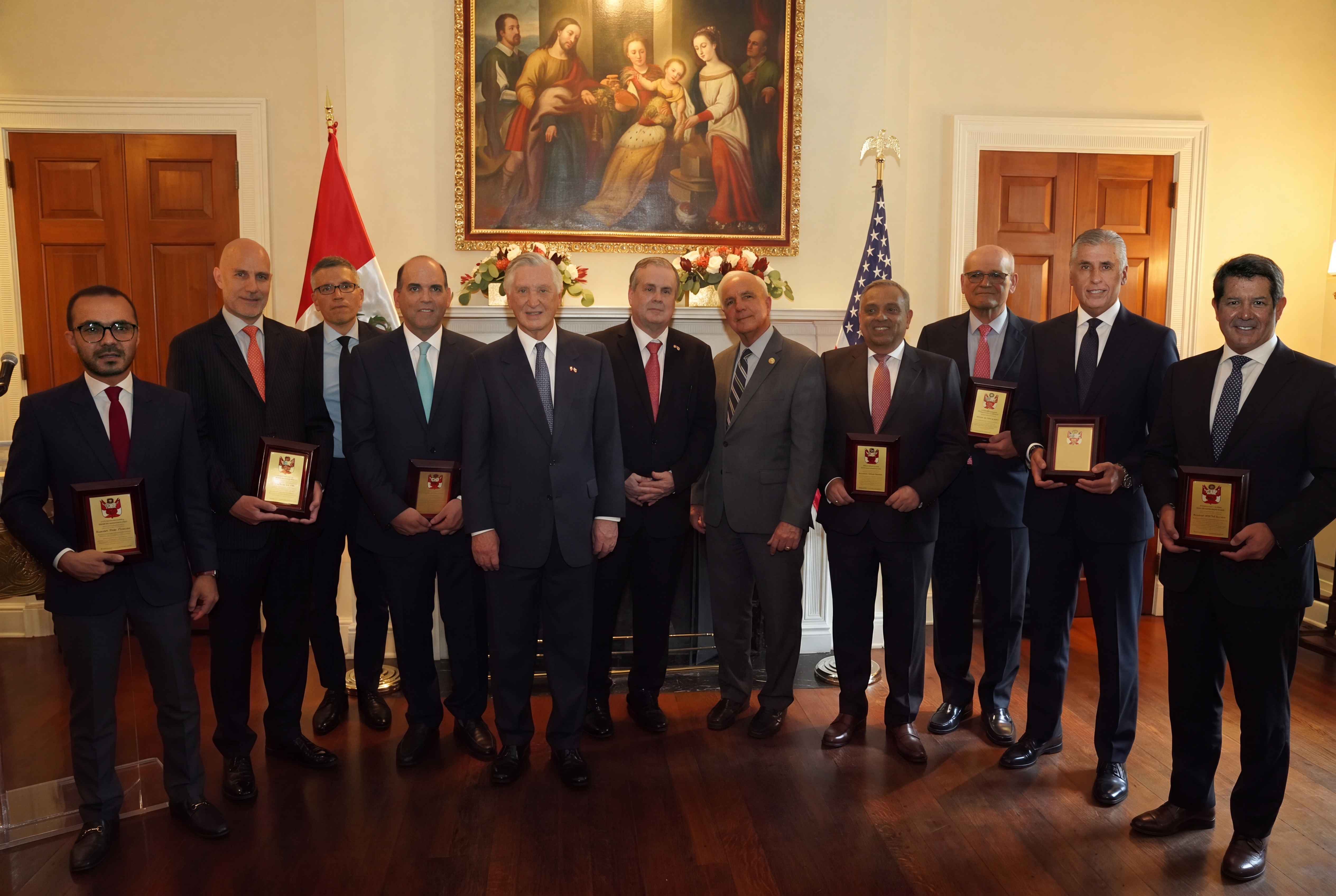 reconocimiento-en-la-embajada-de-peru-en-estados-unidos