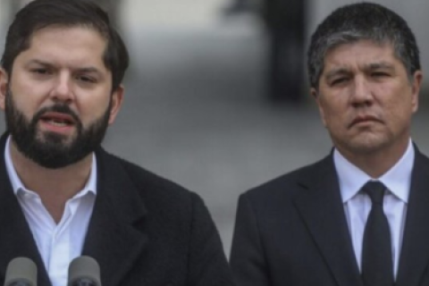 Boric y acusado.