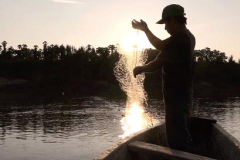 'Karuara, la gente del río'