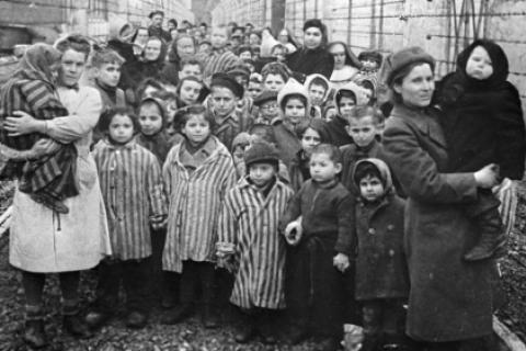 Auschwitz se convirtió en un símbolo del genocidio de seis millones de judíos europeos a manos de los nazis. Foto: AFP 