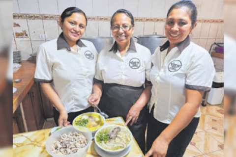Caldos Marilyn: Doña Concepción y su famoso 'levantamuertos'
