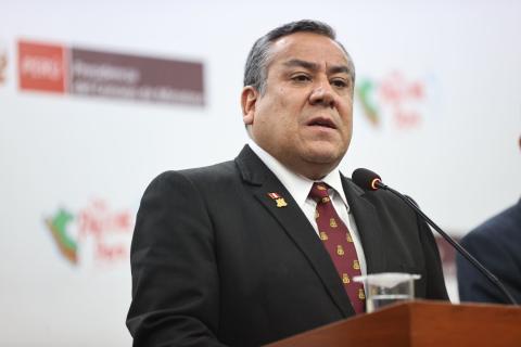 Adrianzén.