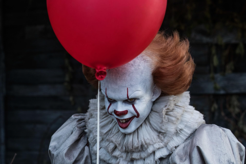 It y Pennywise (Foto:Warner Bros)