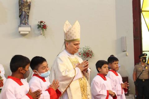 Papa peruano León XIV habla en español y saluda Chiclayo