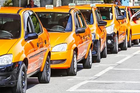 Taxi amarillo. Foto: El Peruano