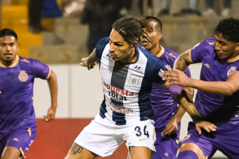 Paolo Guerrero Alianza Lima vs Comerciantes Unidos.