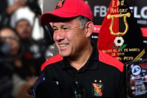 Juan Reynoso prometió ya no ser tan frío como antes en Melgar