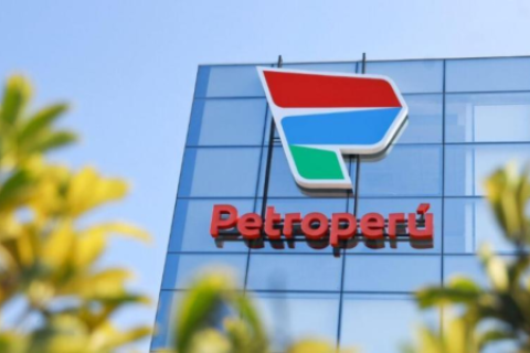 Sindicatos de Petroperú rechazan destitución de Alejandro Narváez