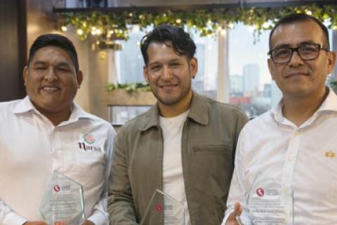 PERUANOS 