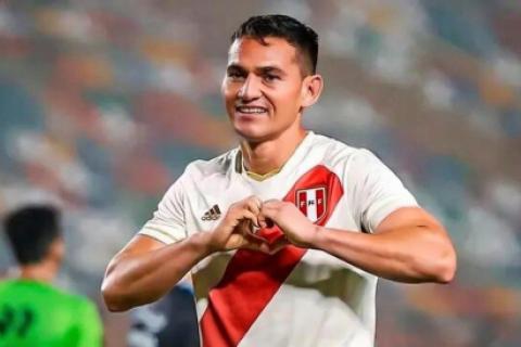 FIFA aprobó cambio de Federación de Jairo Vélez Selección Peruana