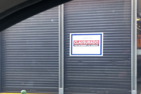 Intercorp denuncia cierre de locales en Miraflores