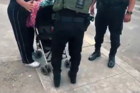 policía