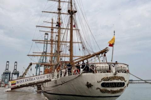 Buque Escuela Guayas Ecuador 2