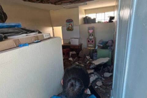 techo colegio arequipa colapso