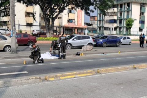 Ecuador Ladrón muere abatido tras intentar asaltar a conductor VIDEO