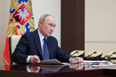 Rusia prohíbe ONG Memorial, Nobel de la Paz, por extremismo
