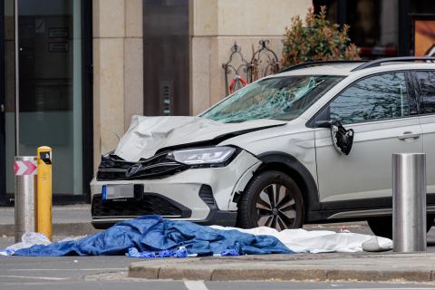 Atropello masivo deja dos muertos en ciudad alemana de Leipzig