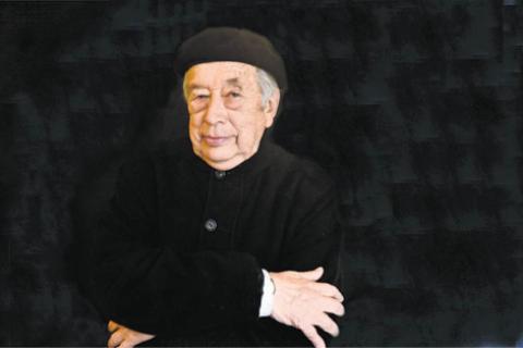 Marco Martos.