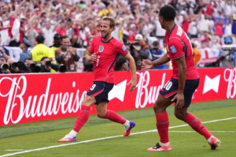 Inglaterra vence 2-0 a Panamá