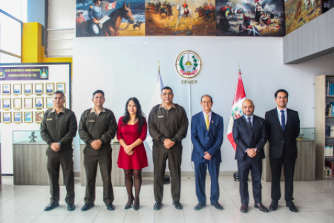 Cámara Peruana del Libro recibe reconocimiento por sus 80 años fomentando la lectura en el país