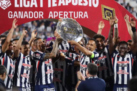 ganó el Apertura con Alianza Lima y ahora estaría buscando equipo