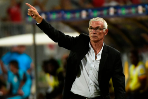 Hector Cuper recibió sondeo Selección de Medio Oriente Universitario