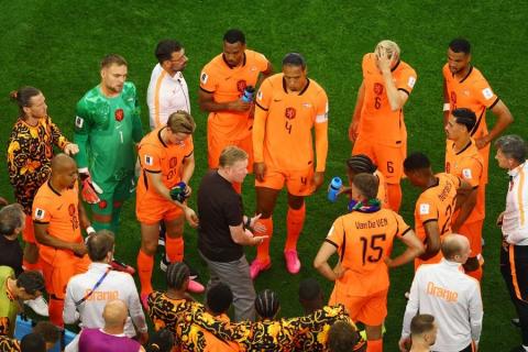 Ibrahimovic destruyó a Koeman por eliminación de Holanda del Mundial 2026