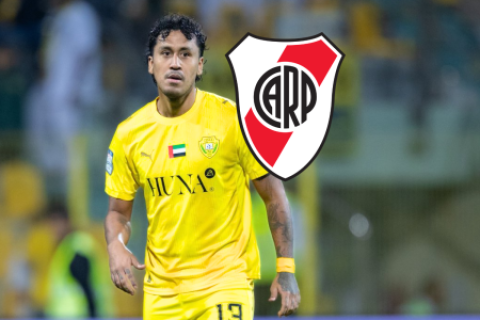 Renato Tapia confirma conversaciones con River Plate