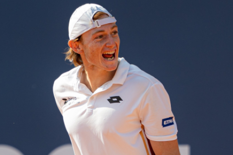 Ignacio Buse avanza a cuartos de final en ATP Kitzbühel